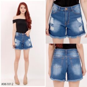 Celana Hotpants Boyfriend Sobek Kaki Rawis Miring Jeans Wanita - Biru Tua