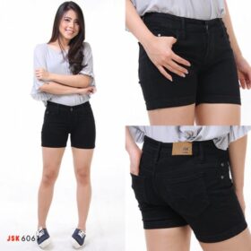 Celana Pendek Hotpants Jeans Wanita Stretch Bigsize Jumbo - Hitam